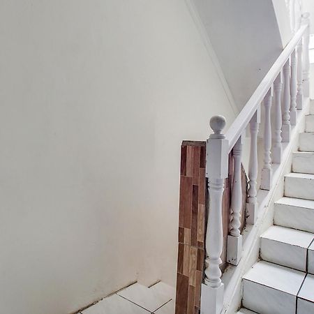 Spot On 91117 Sriwijaya Residence Syariah バンドゥン エクステリア 写真