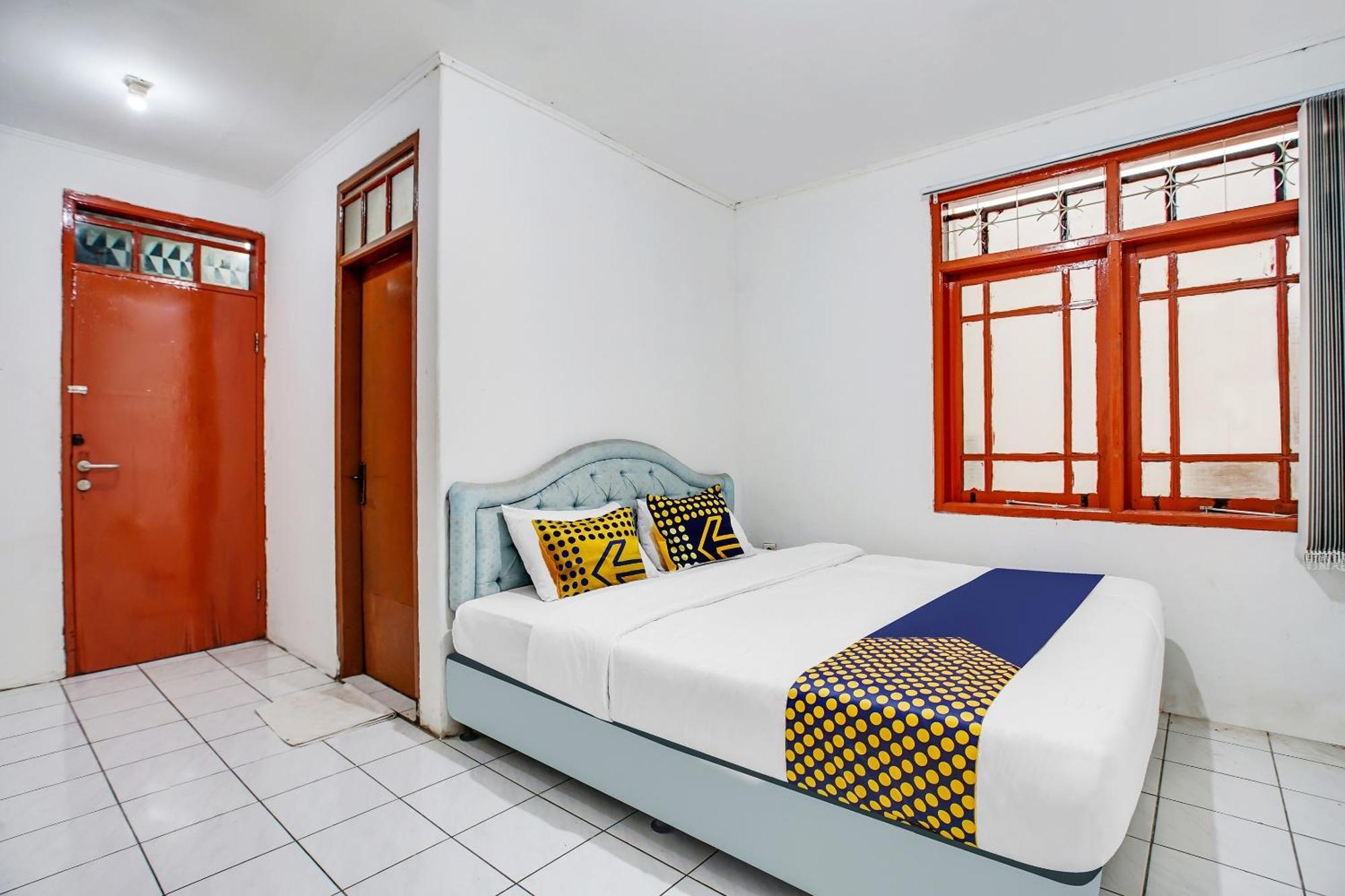 Spot On 91117 Sriwijaya Residence Syariah バンドゥン エクステリア 写真