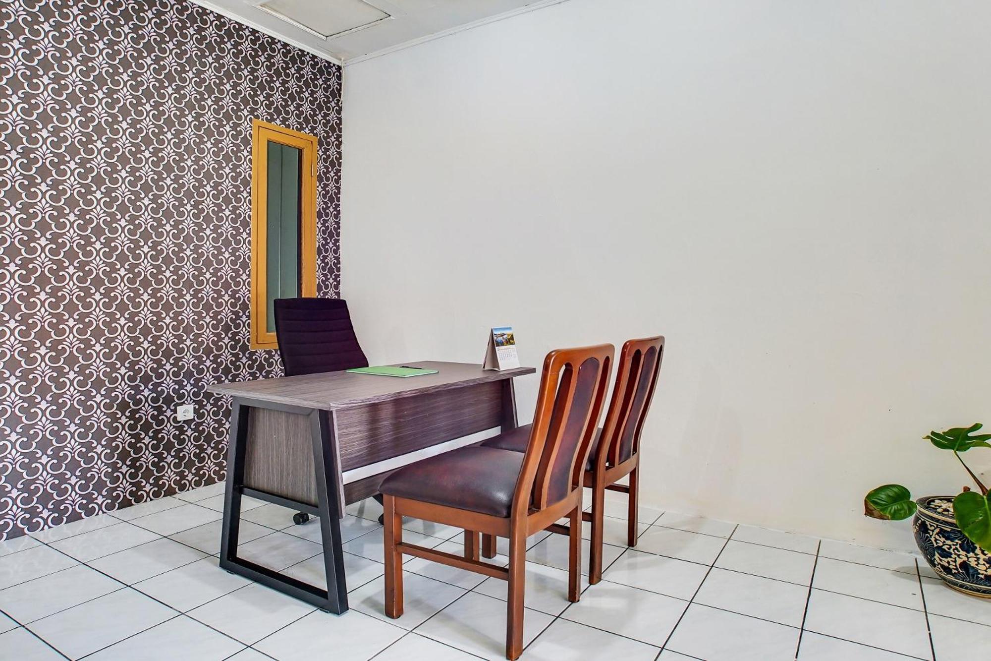 Spot On 91117 Sriwijaya Residence Syariah バンドゥン エクステリア 写真